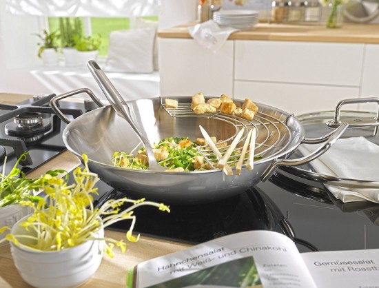 Zwilling wok serpenyő fedővel Zwilling Plus 32 cm