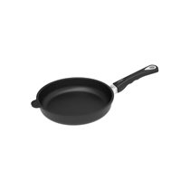 AMT Gastroguss serpenyő, indukciós, 24 cm