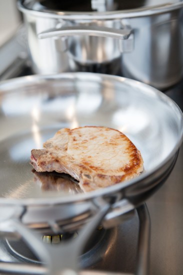 Serpenyő 5 rétegű, 28 cm, Ipari termékcsalád, rozsdamentes acél - Demeyere