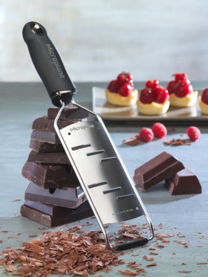 Microplane Csokoládé és parmezán reszelő rozsdamentes acélból 30,5 x 6,5 cm