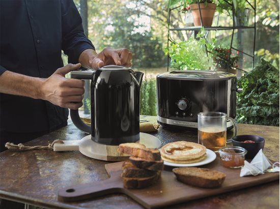 KitchenAid - Onyx Black ~ 1.7 literes elektromos vízforraló