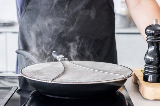 Kitchen Craft fröccsenésgátló szita, 33 cm, “MasterClass”