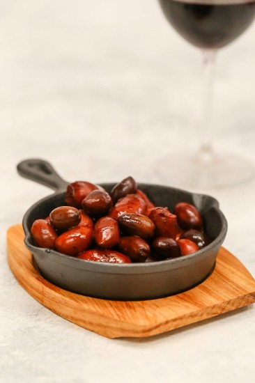 Artesa - Mini serpenyő, öntöttvas, 14,5 cm, fa alátéttel