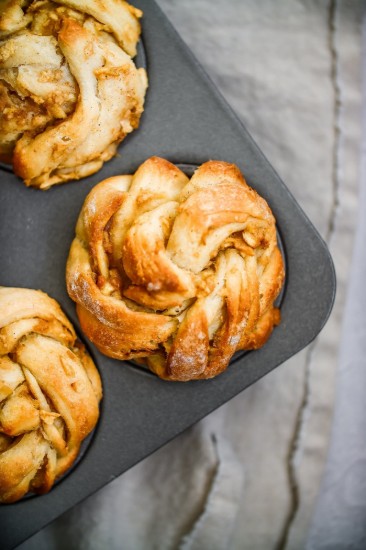 Kitchen Craft muffinsütő, acél, 35 x 27 cm, "MasterClass"