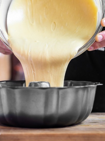 Kitchen Craft kuglóf forma 25 cm, "MasterClass"