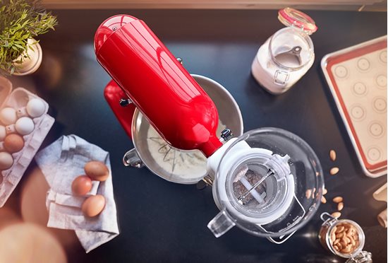 KitchenAid - kiegészítő liszt mérésére, szitálására és adagolására