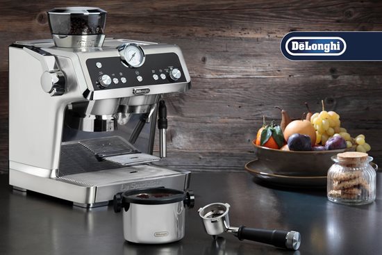 De'Longhi - 500g-os ezüst színű ~ rozsdamentes acél kávézacc tartály