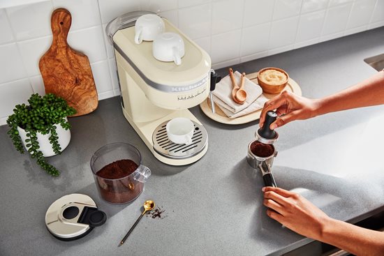 "Artisan" elektromos eszpresszógép, 1470W, "Almond Cream" szín - KitchenAid márka