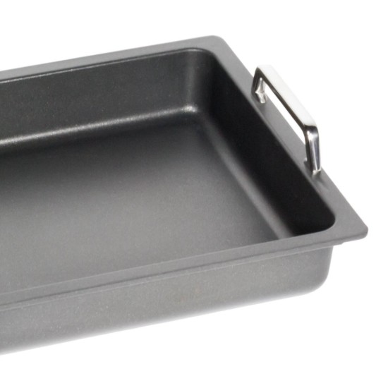 AMT Gastroguss tepsi, alumínium, 35,5 x 32 cm GN 2/3