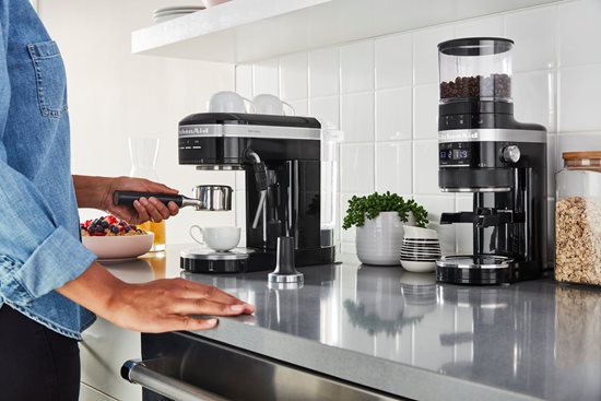 "Artisan" elektromos kávédaráló, "Onyx Black" szín - KitchenAid márka