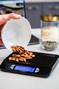 Taylor Pro újratölthető konyhai mérleg, 5 kg