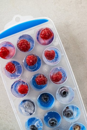 Colourworks jégkockakészítő forma, kék