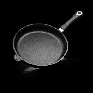 AMT Gastroguss - Serpenyő, alumínium, 28cm,  5cm, indukciós