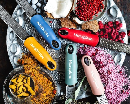 Microplane - Classic reszelő, sebészeti rozsdamentes acél, 32,5 cm, Mustard Yellow