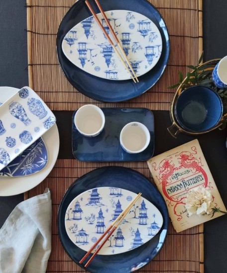 Nuova R2S - "PAGODA" Sushi készlet, porcelán, bambusz tartóval és pálcikákkal