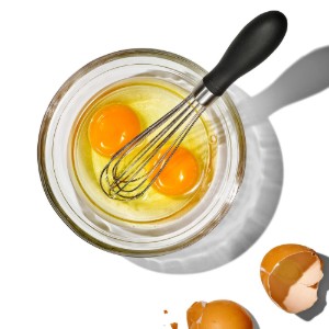 OXO  - "Good Grips" Habverő, rozsdamentes acél, 18,3 cm