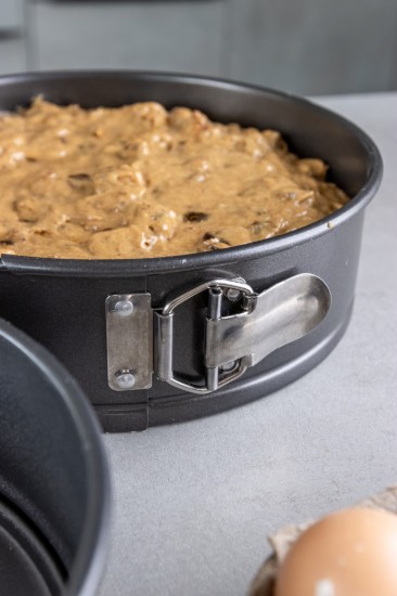 Kitchen Craft 2 db kerek tortasütő tepsi készlet, acél, “MasterClass”