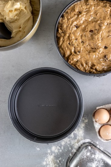 Kitchen Craft 2 db kerek tortasütő tepsi készlet, acél, “MasterClass”