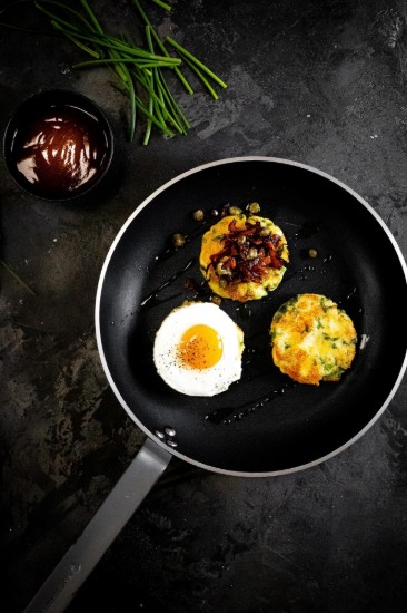 Kitchen Craft serpenyő 24 cm, “MasterClass”