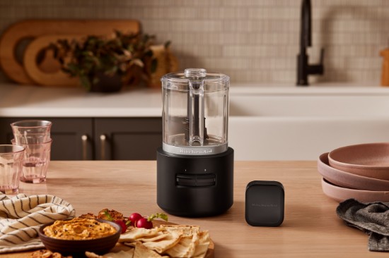 "Go" aprító akkumulátorral, vezeték nélküli, 1,18 literes, Matte Black - KitchenAid