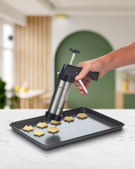 Kitchen Craft süteménydíszítő készlet, “MasterClass”