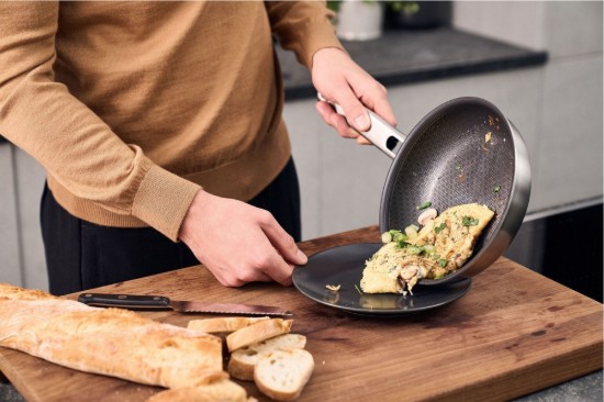 Tapadásmentes serpenyő, rozsdamentes acél, 28 cm, "Joy Plus" - Zwilling