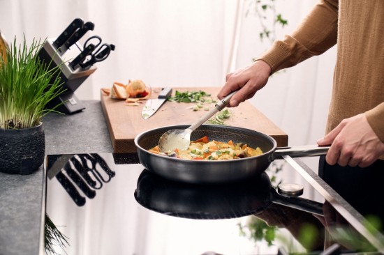 Tapadásmentes serpenyő, rozsdamentes acél, 24 cm, "Joy Plus" - Zwilling