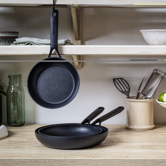 3 darabos tapadásmentes serpenyőkészlet, alumínium, 20/24/28 cm, "Classic" - KitchenAid