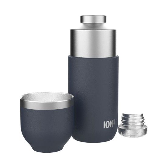 Vákuumlombik, pohárral, rozsdamentes acél, 700ml, "Luma", hamu sötétkék - Ion8