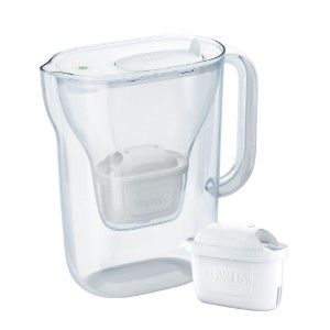 BRITA Style vízszűrő kancsó 2,4 l + 2 Maxtra Pro szűrő (fehér)