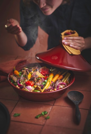 Tajine, kerámia, 32,5cm/2,5L, "Fable Red" - Emile Henry