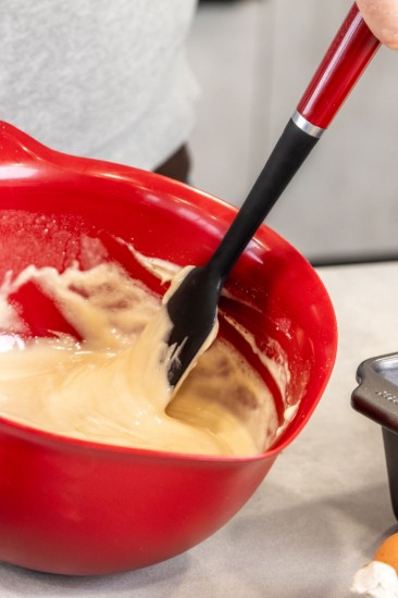 KitchenAid - Empire Red - 30 cm -es rugalmas szilikon tortalapát