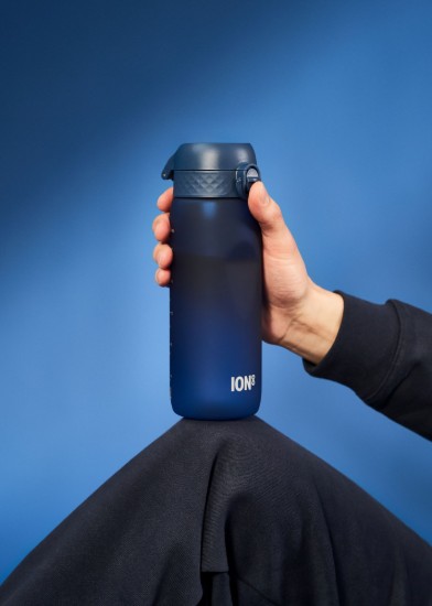 Vizespalack, újrahasznosított, 750ml, sötétkék - Ion8