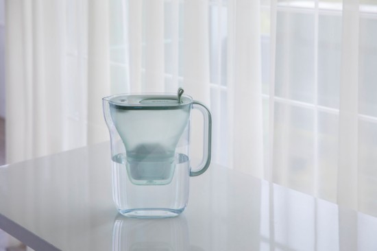 BRITA - Style Eco vízszűrő kancsó,  2.4 L + 1 db Maxtra PRO szűrő patron (púderzöld)