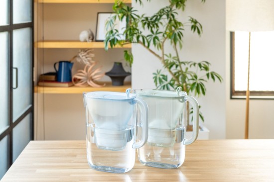 BRITA - Style Eco vízszűrő kancsó,  2.4 L + 1 db Maxtra PRO szűrő patron (púderkék)