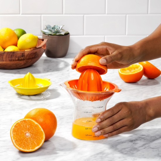 2 az 1-ben citrusfacsaró, 350ml, "Good Grips", Narancs - OXO
