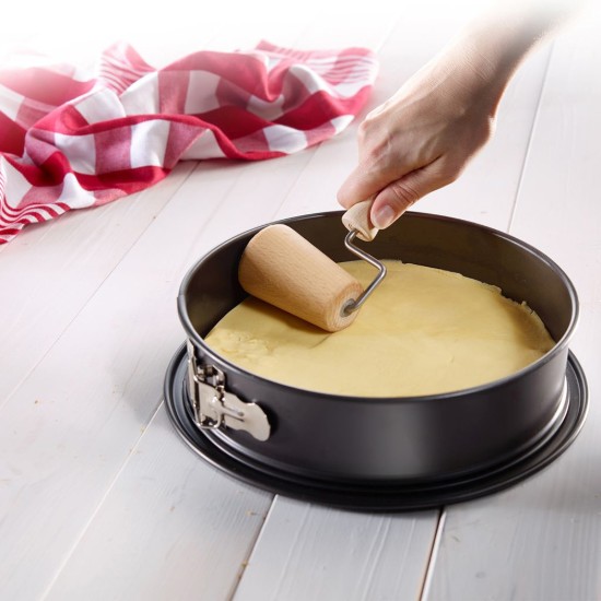 Kúpos tésztanyújtó, bükkfa, "Woody" - Westmark