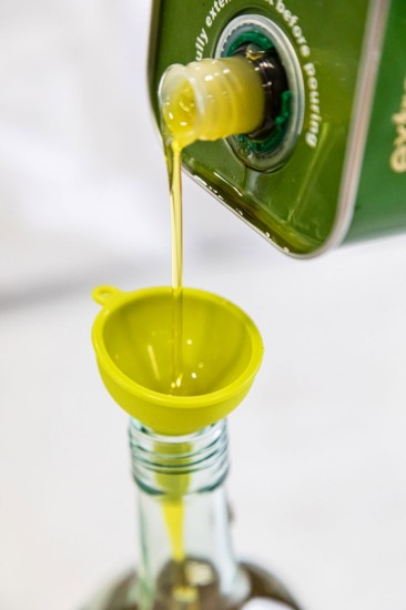 Mini szilikon tölcsér, 4,5 cm - Colourworks