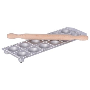12 rekeszes ravioli forma, sodrófával, 52 x 52 mm - Zokura