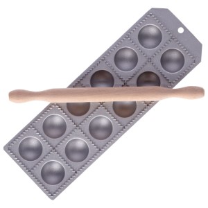 12 rekeszes ravioli forma, sodrófával, 52 x 52 mm - Zokura