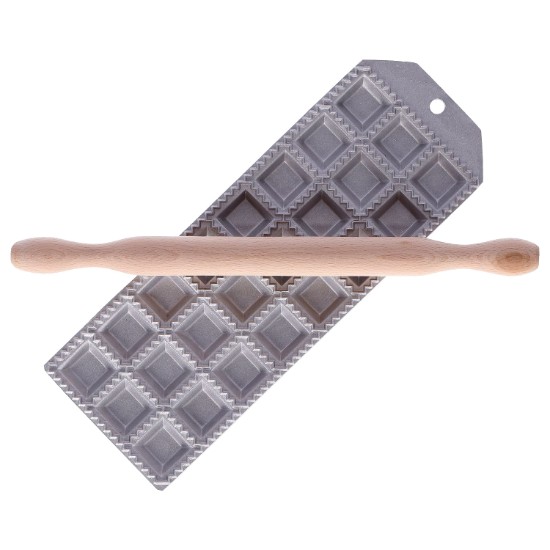 24 rekeszes ravioli forma, sodrófával, 32 x 32 mm - Zokura