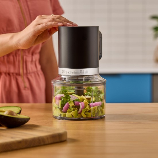 Aprító Go Cordless, akkumulátor nélkül, 0,83L, matt fekete - KitchenAid