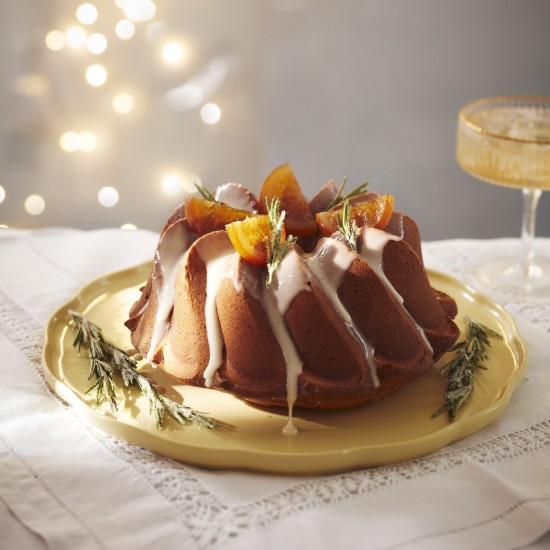 Tálalótál, kerámia, 31cm, Vanilla, "Madeleine" - Emile Henry