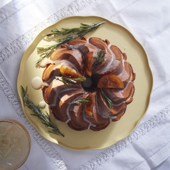 Tálalótál, kerámia, 31cm, Vanilla, "Madeleine" - Emile Henry