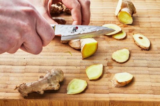 Shotoh kés, 9 cm, 6000 MCT - Miyabi