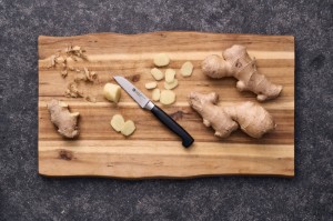 Kés zöldségekhez és gyümölcsökhöz, 8 cm, <<TWIN Four Star>> - Zwilling