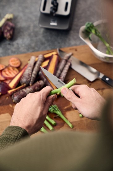 Hámozókés, 10 cm, <<ZWILLING Pro>> - Zwilling