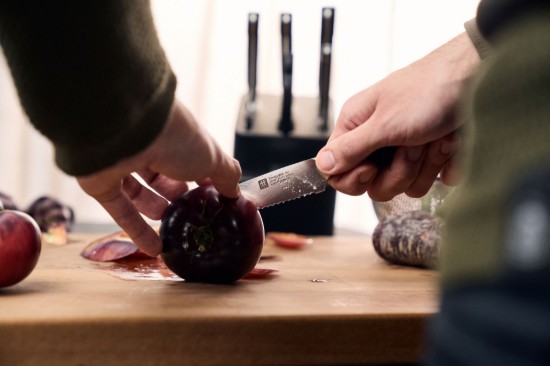 Univerzális kés, fogazott penge, 13 cm, <<ZWILLING Pro>> - Zwilling