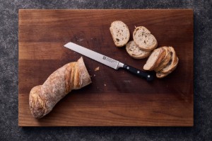 Kenyérvágó kés, 20 cm, <<Professzionális S>> - Zwilling