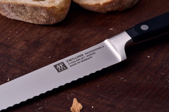 Kenyérvágó kés, 20 cm, <<Professzionális S>> - Zwilling